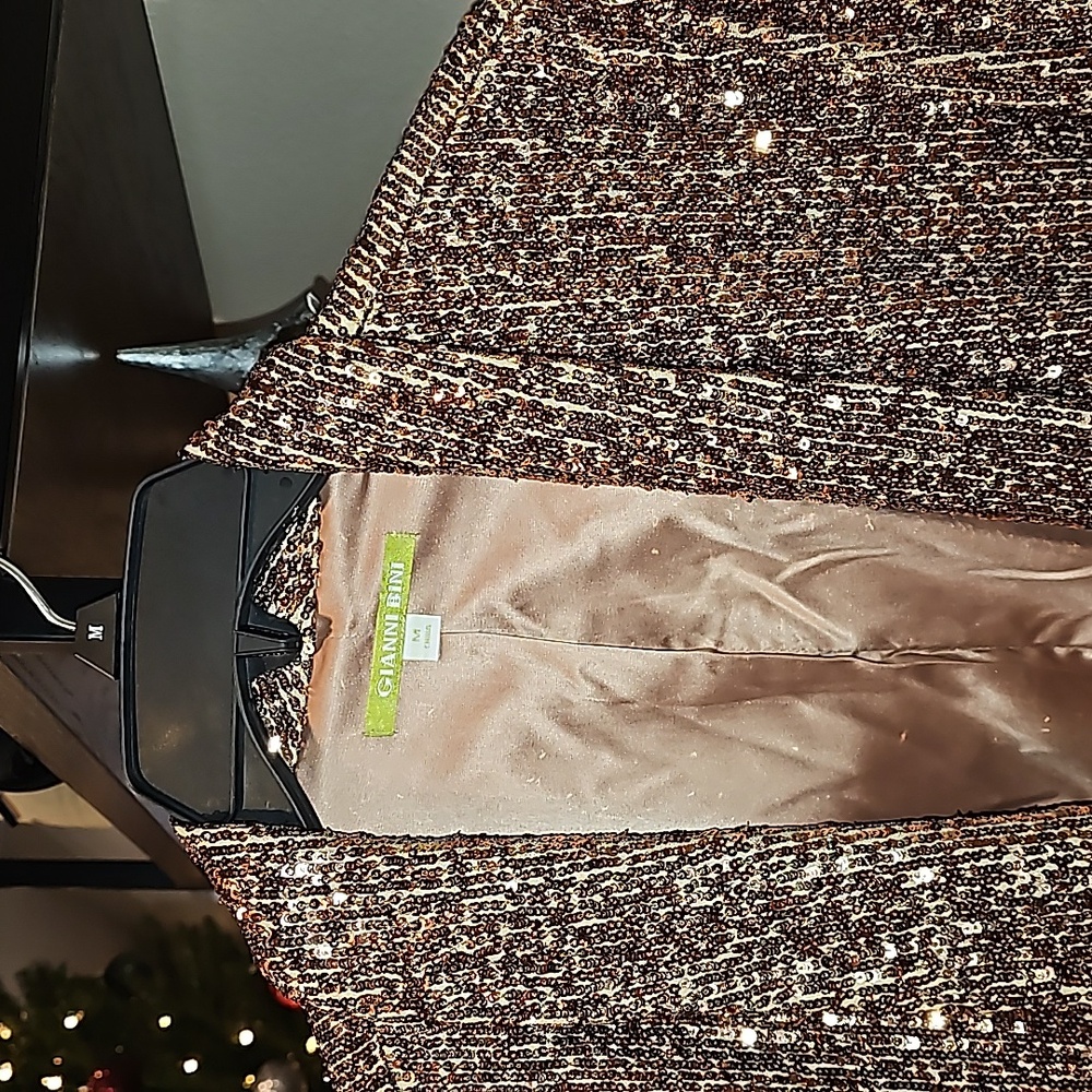Gianni Bini rose sequin blazer - Picture 3 of 4